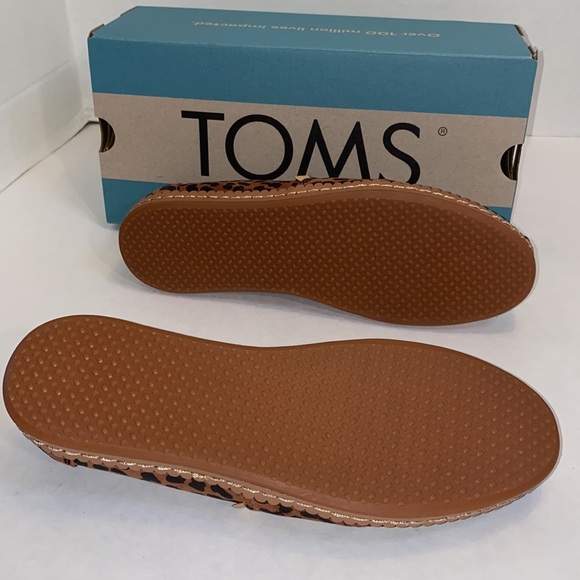 NEW Toms leather wrap brown leopard suede - Picture 8 of 9